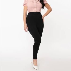 Unique Vintage Black High Waist Rizzo Cigarette Pants